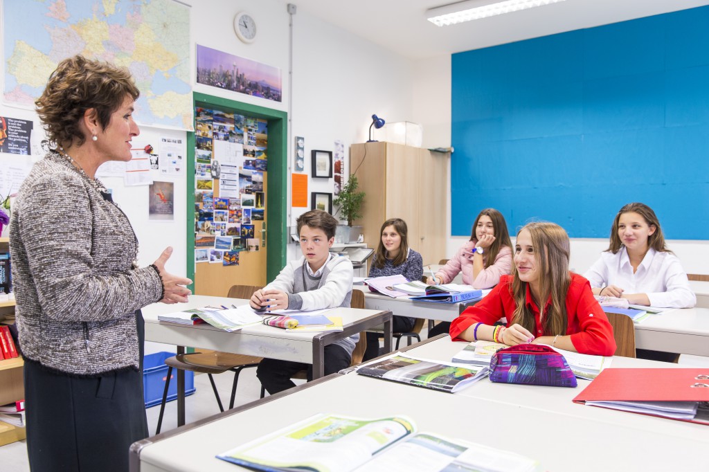 Language class during the summer programme